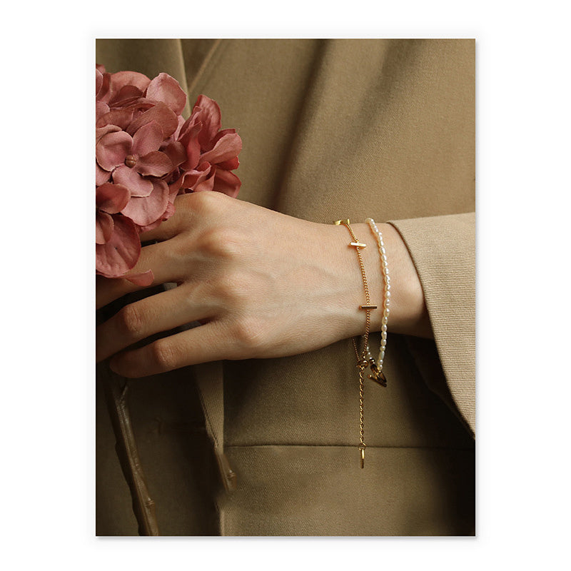 Elegant Geometric Brass Bracelet – Unisex Minimalist Bracelet for Everyday Wear