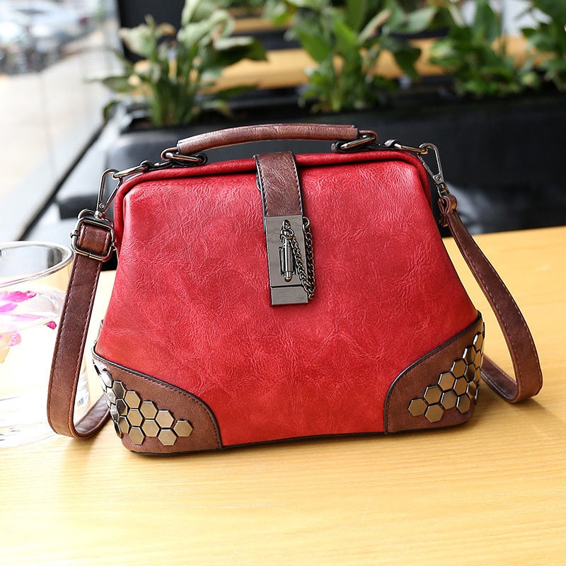 Fashion-Forward PU Leather Shoulder Bag Chic Practical