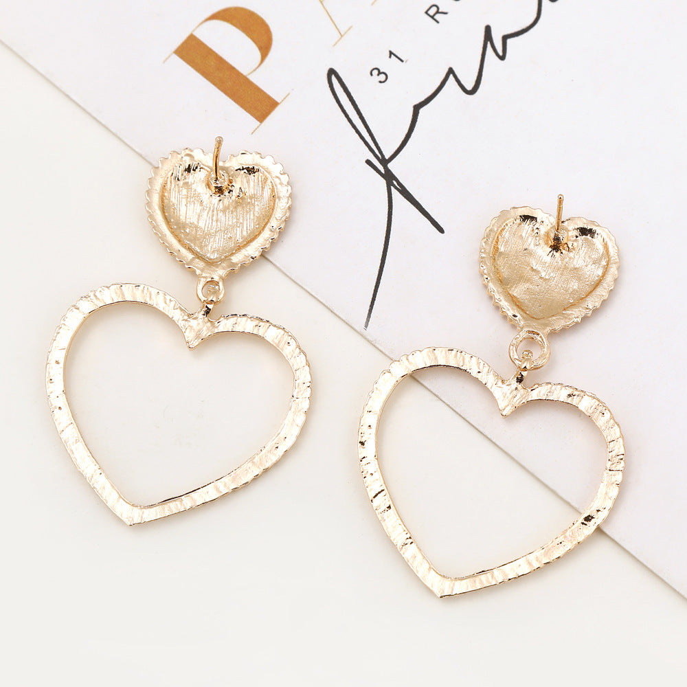 Earrings Gold Hollow Heart Statement Bold Design Jewelry Trend 2025