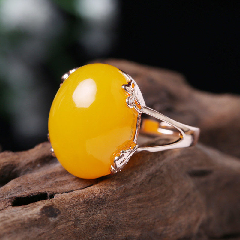 Fashion Beeswax Amber Ring – Unisex Natural Jewelry, Vintage Amber Statement Ring