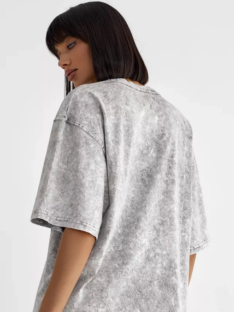 Batik Letter Print Graphic Tee – Women’s Summer Casual T-Shirt, Street Style Outfit