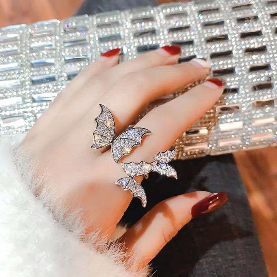 Butterfly Spinner Anxiety Ring – Adjustable Copper Ring with Nature-Inspired Design, Women’s Fidget Jewelry