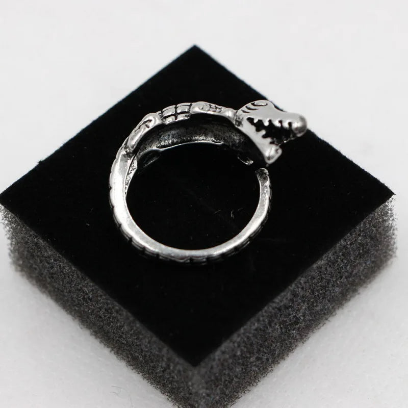 Punk Crocodile Ring – Adjustable Unisex Animal Statement Ring