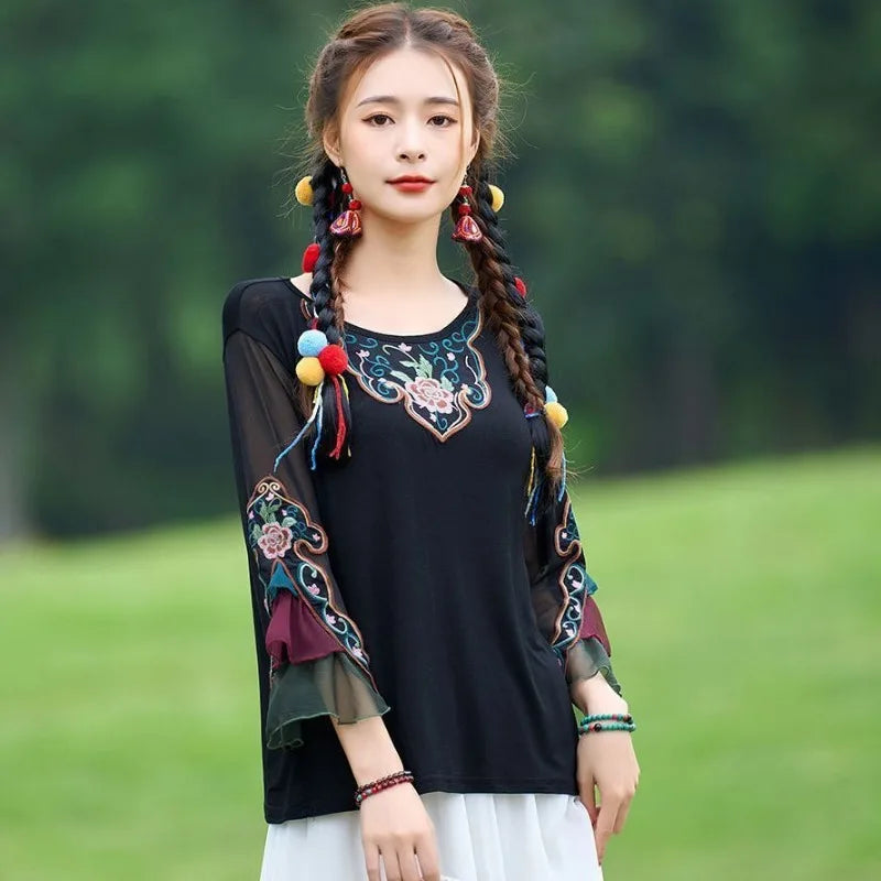Summer Korean Embroidered T Shirt Short Sleeve Loose Fit Harajuku Casual Tee For Women Cute Student Streetwear