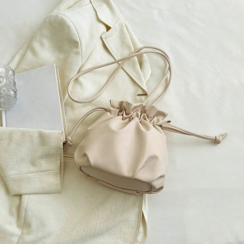 Womens Large Capacity Leather Handbag Classic Retro Shoulder Tote Daily Crossbody Bag