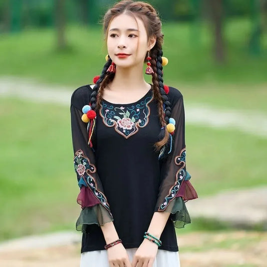 Summer Korean Embroidered T Shirt Short Sleeve Loose Fit Harajuku Casual Tee For Women Cute Student Streetwear