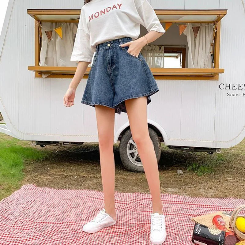 Streetwear Fashion Wide Leg Denim Shorts