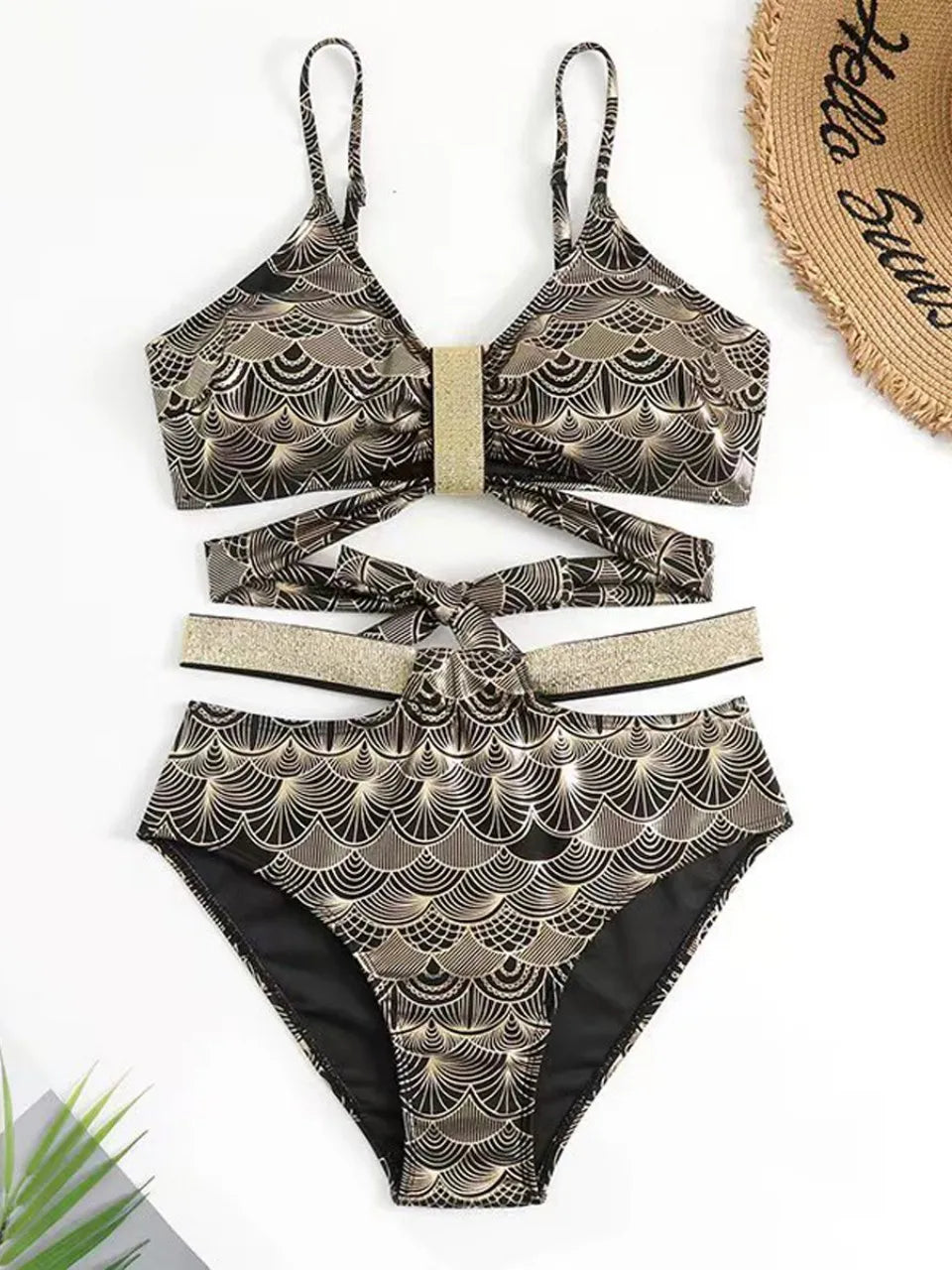 Luxury Resort Gold Wave Pattern Bikini Set for Vacation Mood
