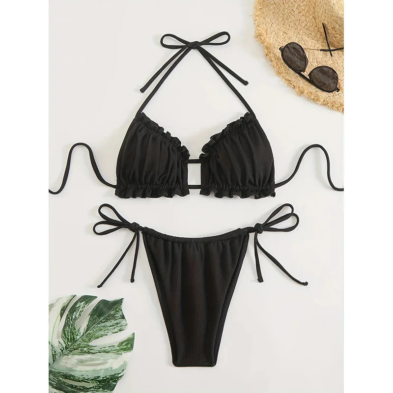 Vacation Mood: Effortless Coastal Aesthetic Blue Bikini Set