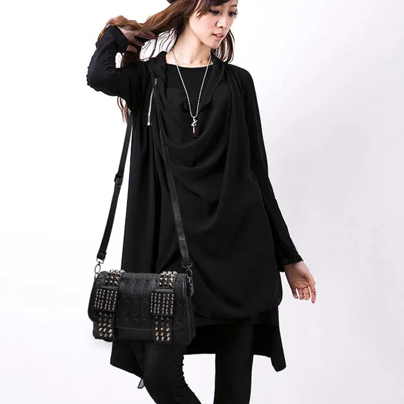 Rivet Chain Luxury Messenger Bag