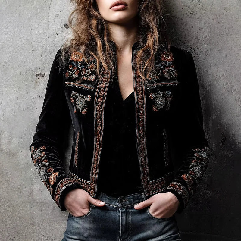 Floral Lightweight Jacket for Effortless Feminine Autumn Street Style Looks