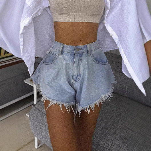 Women’s Umbrella Denim Shorts – Flared Fur-Edged Summer Outfit