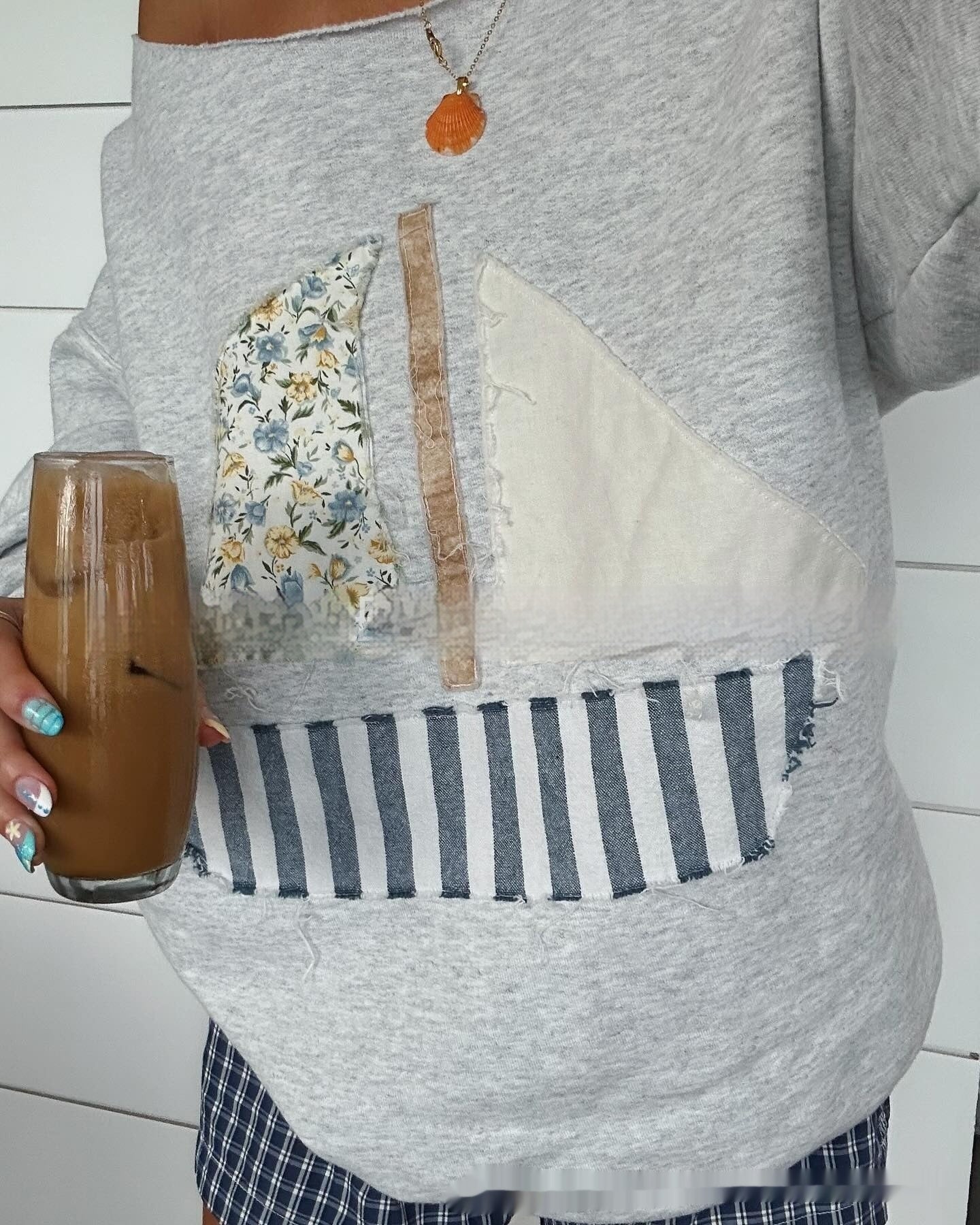 Off-Shoulder Sailboat Pullover – Two-Way Casual Sweater for Women