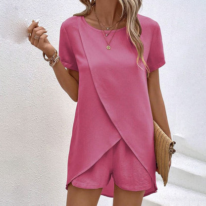 Women’s Summer Lounge Set – Casual Two-Piece Shorts & Top Outfit for Relaxed Style Vibes