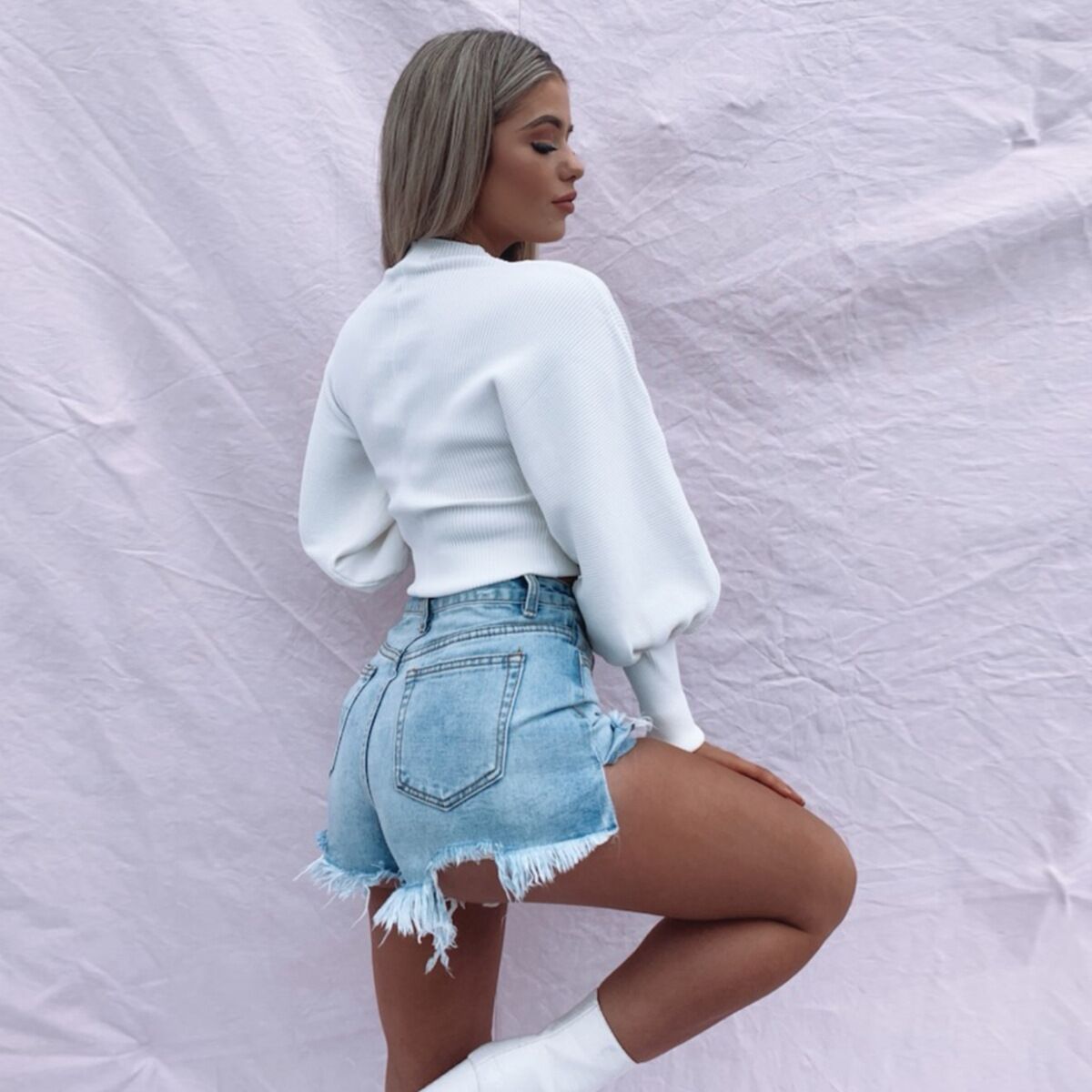 Solid Color Wool Turtleneck Sweater – Casual Knit Pullover with Lantern Sleeves