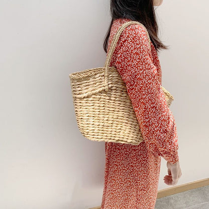 Large Dumpling-Shaped Straw Weaving Handbag Versatile