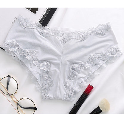 Ice Silk Lace Panties – Low-Waist Seamless Briefs with Hip-Lifting, Tummy-Smoothing & Breathable Comfort
