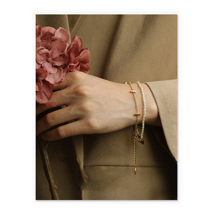 Elegant Geometric Brass Bracelet – Unisex Minimalist Bracelet for Everyday Wear