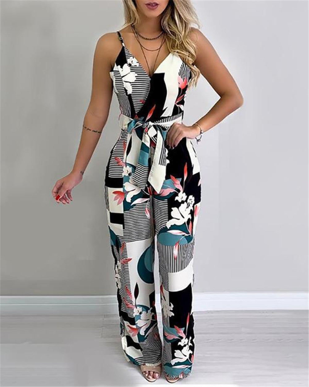 Printed Suspender Wide-Leg Jumpsuit for Women – Casual Middle-Waist One-Piece Outfit