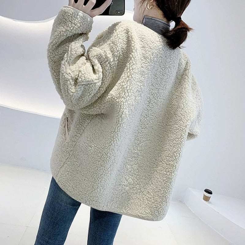 Short Lamb Hair Fur Coat – Coats Outfits Women & Cozy Winter Elegance