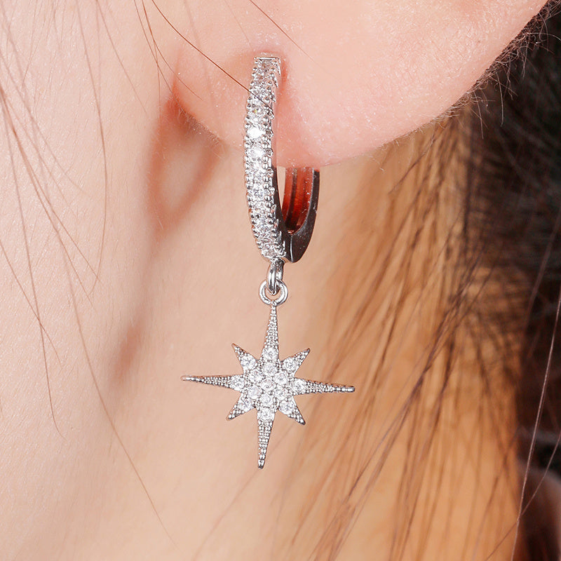 Earrings Star and Moon Asymmetric Celestial Design Jewelry Trend 2025
