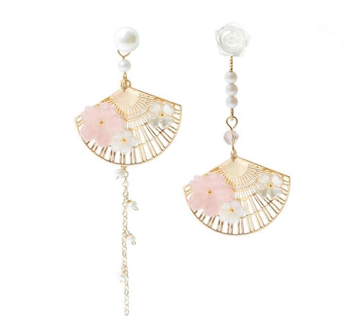 Earrings Vintage Chinese Fan Asymmetric Pearl Design Jewelry Trend 2025