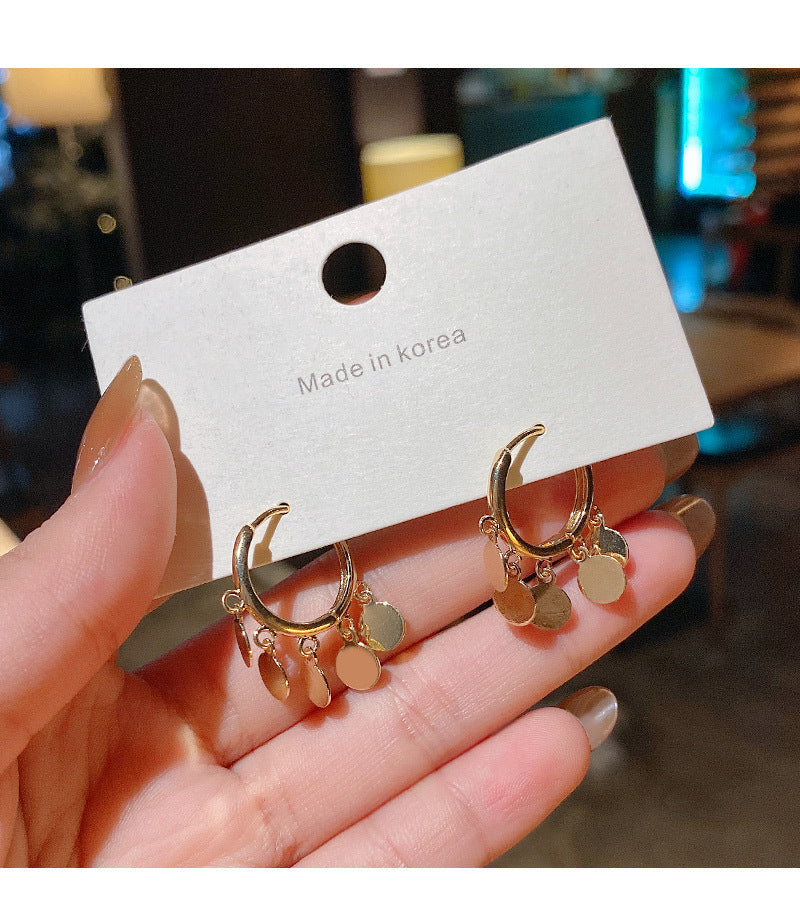 Earrings Mini Wafer Geometric Round Minimalist Design Jewelry Trend 2025