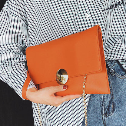 Fashion-Forward Shoulder Bag Bold Street Style Trendy