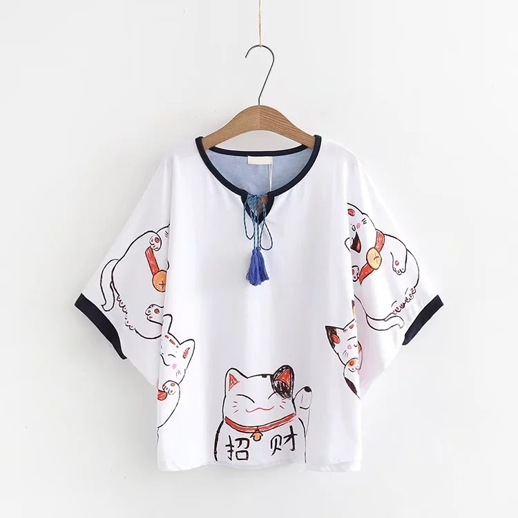 Harajuku Lucky Cat Embroidered T-Shirt – Kawaii Japanese Streetwear Tee for Women