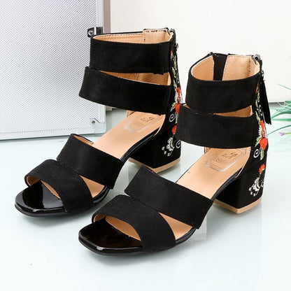 Women Summer Style Thick Bottom Buckle Strap Black Sandal
