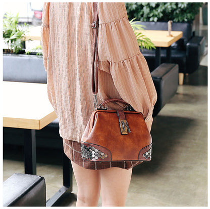 Fashion-Forward PU Leather Shoulder Bag Chic Practical