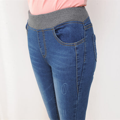 Plus-Size Velvet-Lined Pencil Jeans – Warm High-Stretch Winter Pants