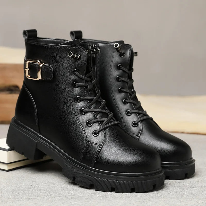 Women's Leather Platform Combat Ankle Boots – Chunky Lace-Up Punk Style Footwear for Autumn/Winter 2025