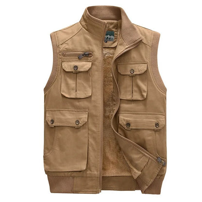 Men's Military Fleece Vest: Multi-Pocket Sleeveless Jacket for Winter Warmth in Black