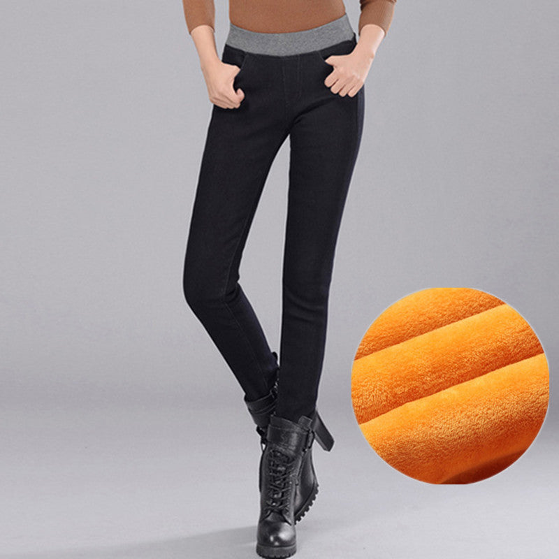 Plus-Size Velvet-Lined Pencil Jeans – Warm High-Stretch Winter Pants