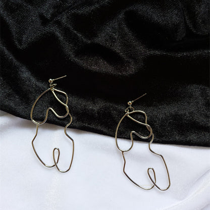 Earrings Exaggerated Twisted Statement Abstract Design Jewelry Trend 2025