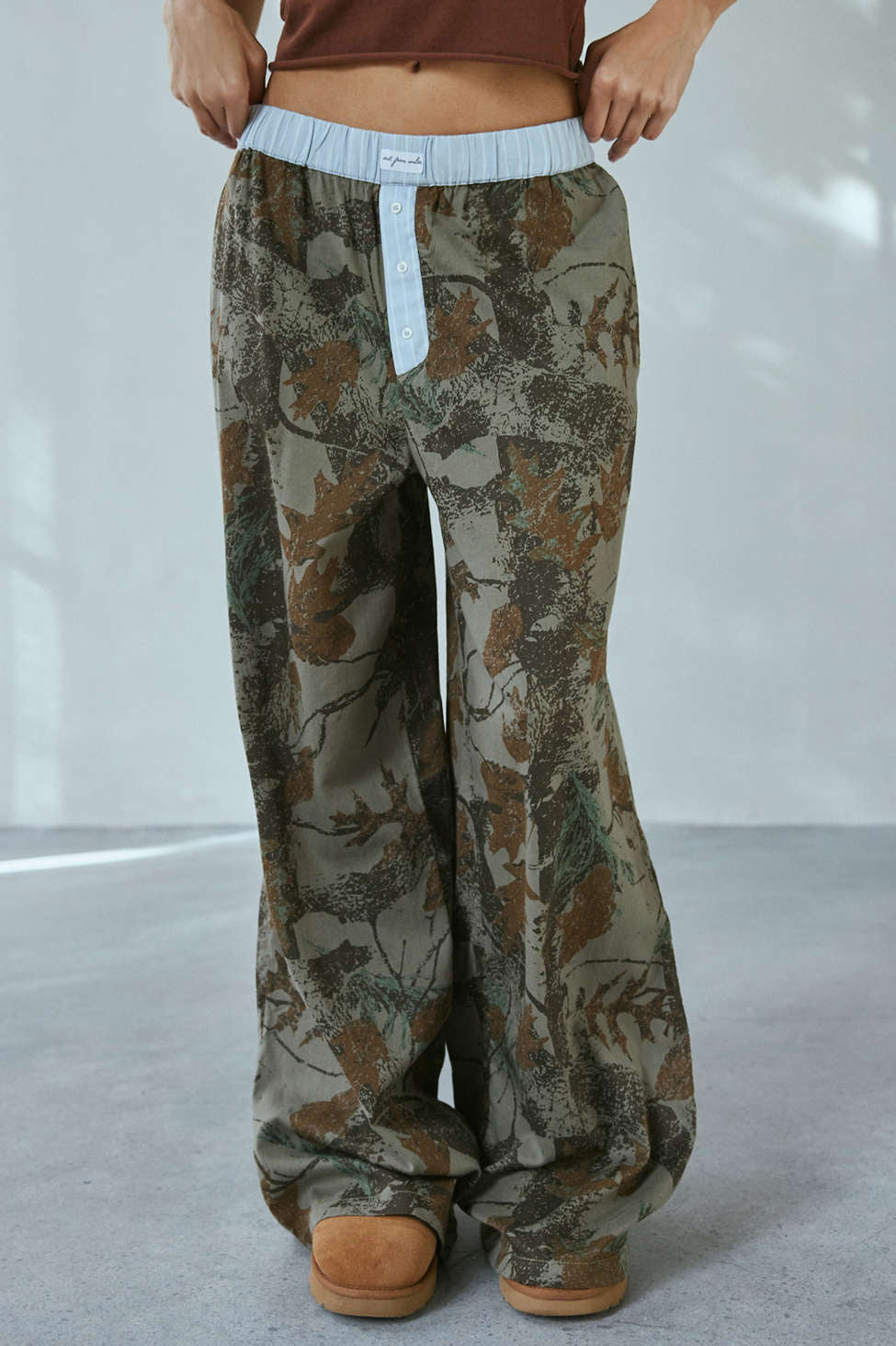 Loose Casual Camouflage Wide-Leg Trousers – Mid-Waist Streetwear Pants