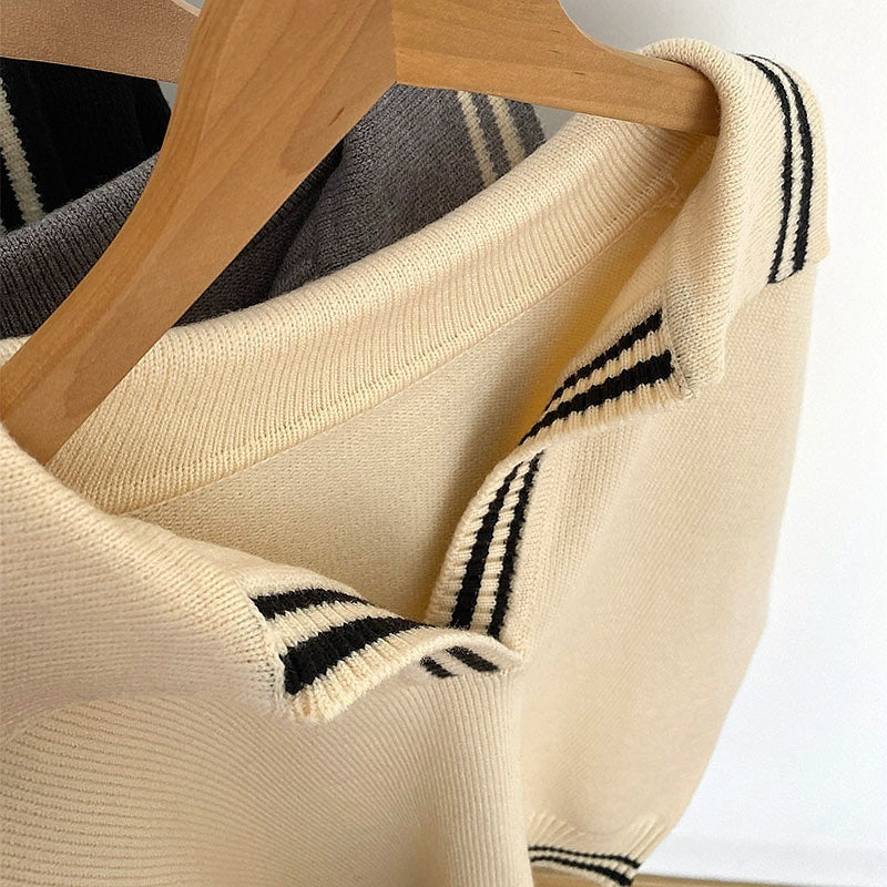 Effortless Elegance: Oversized Personalized Sweater for Women