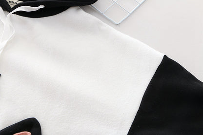 Black and White Cat Embroidery Sweater – Playful & Cozy Design