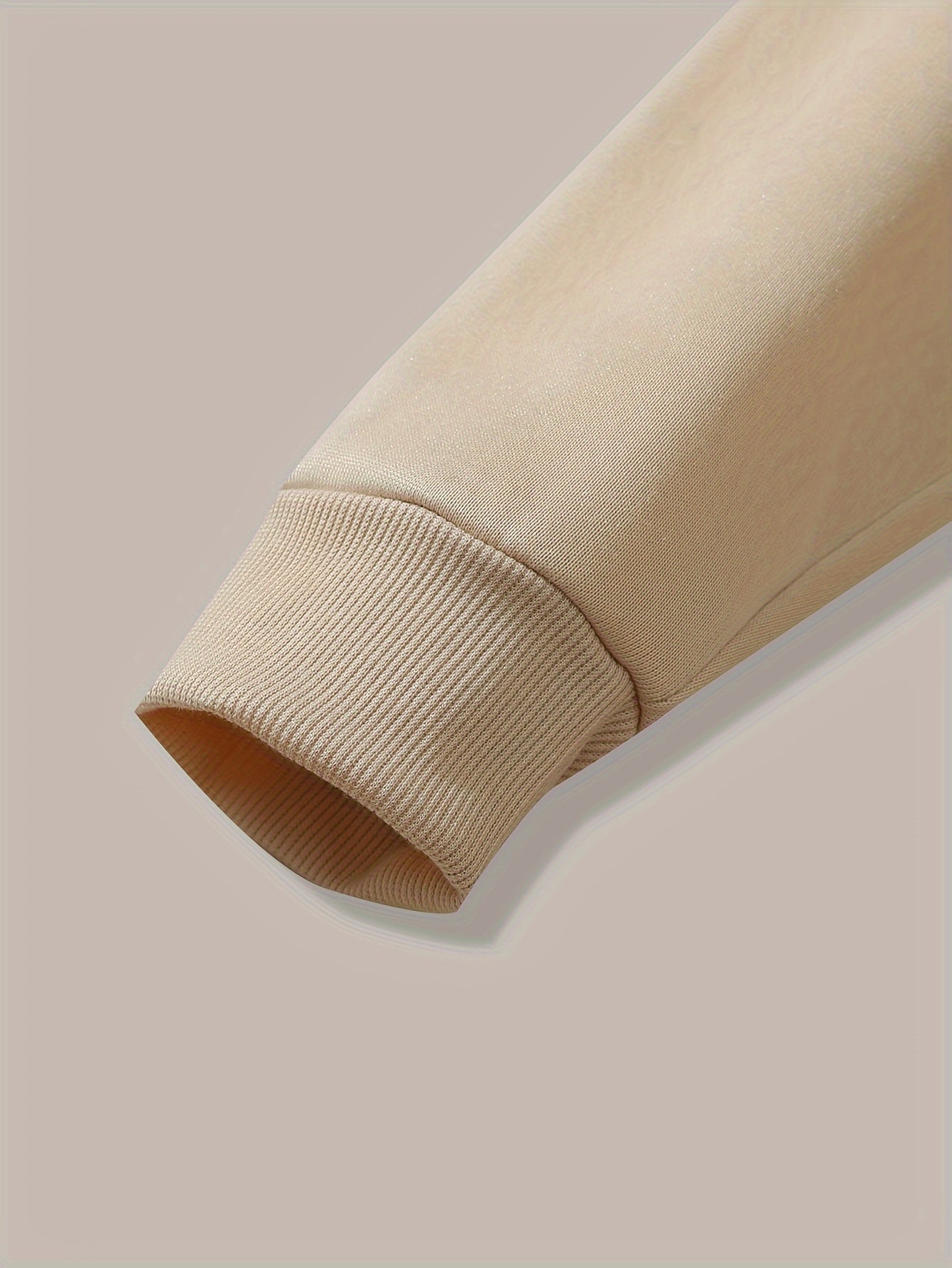 Plus Size CRAZY Print Hoodie – Women’s Casual Pullover Sweatshirt with Kangaroo Pocket for Fall/Winter