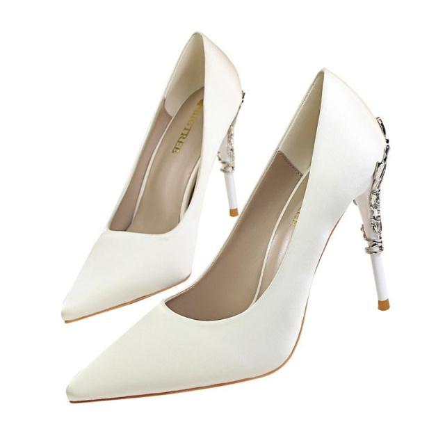 Women’s 10cm High Heel Shoes | Elegant Metal-Detail Pumps