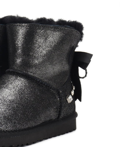 Luxury Snow Boots for Women – Warm Winter Footwear with Elegant Cowhide Design