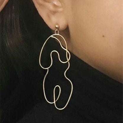 Earrings Exaggerated Twisted Statement Abstract Design Jewelry Trend 2025