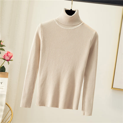 Tight Pullover Turtleneck Sweater – Sleek Fit & Cozy Texture