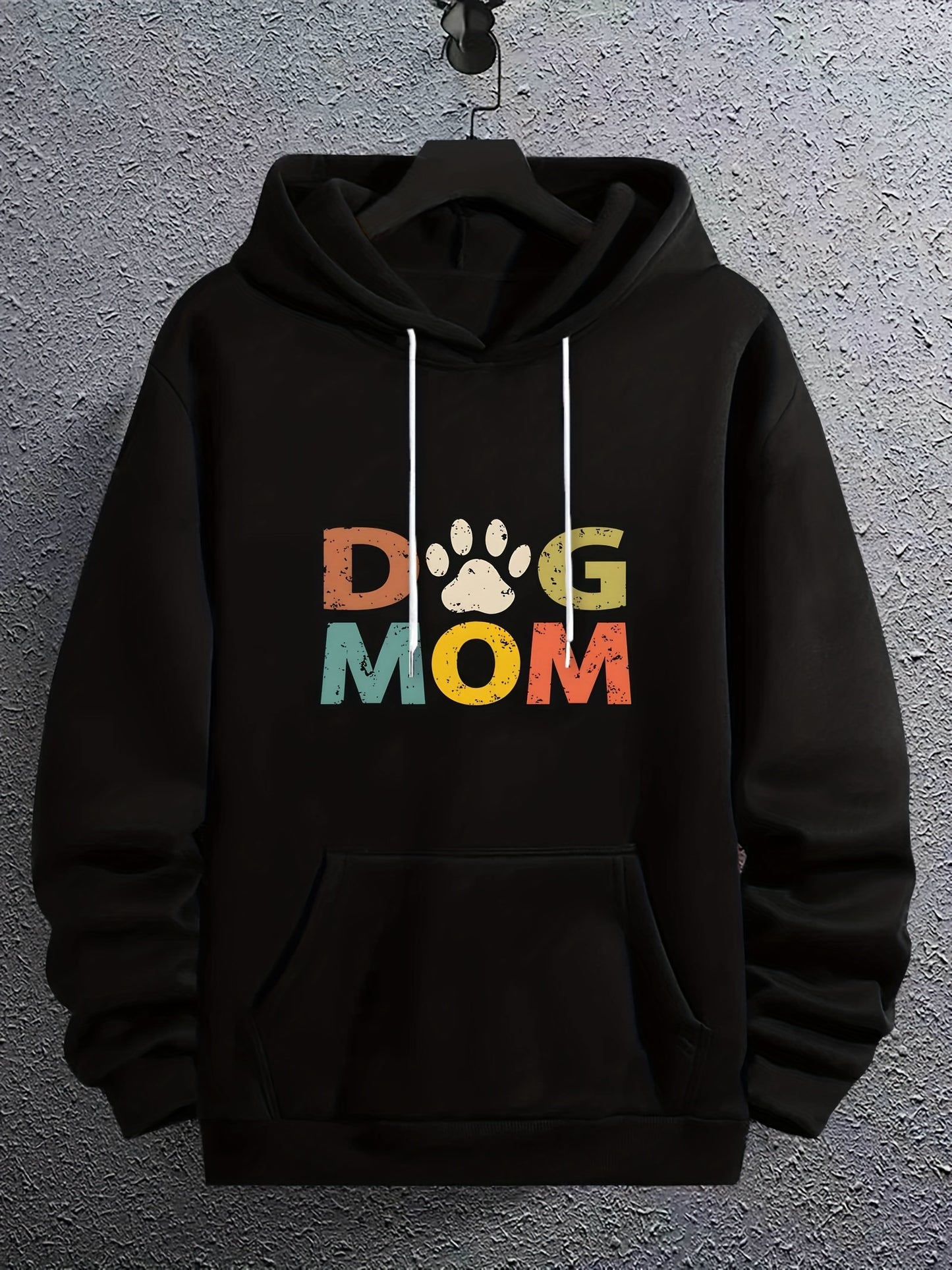 Men’s “DOG MOM” Letter Print Hoodie – Street Style Pullover with Kangaroo Pocket