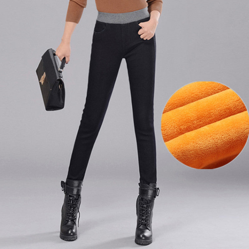 Plus-Size Velvet-Lined Pencil Jeans – Warm High-Stretch Winter Pants