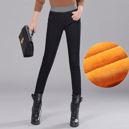 Plus-Size Velvet-Lined Pencil Jeans – Warm High-Stretch Winter Pants