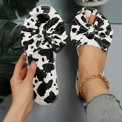 2025 Hot Sale Ladies Open Toe Slippers With Bow Tie And Leopard Print Plus Size Flat Outdoor Daily Sandals For Women