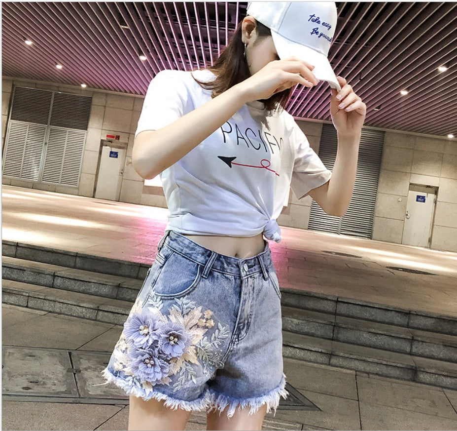 High-Waisted Denim Shorts Women – Summer Casual & Festival Outfit