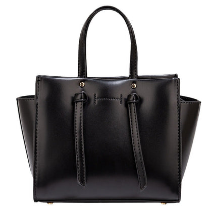 Wings Style Large Capacity Shoulder Bag Vertical Square 2025 Trend